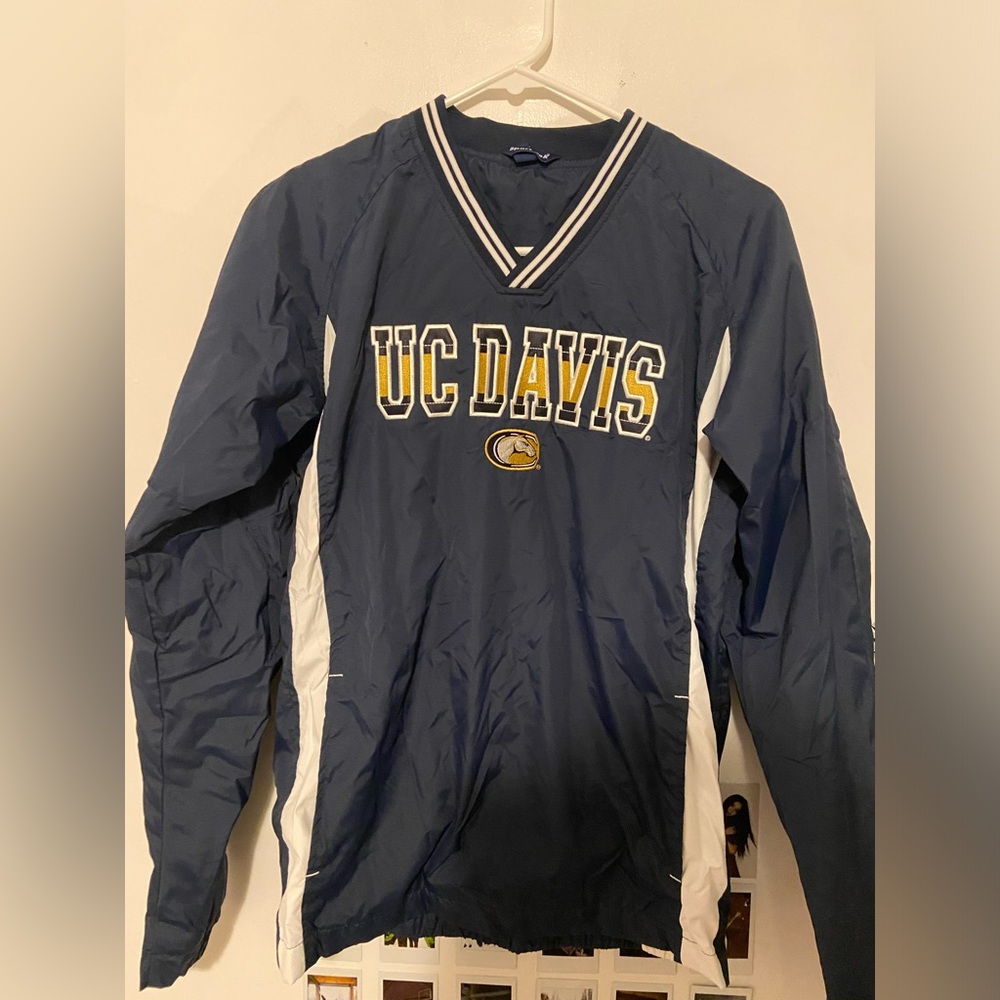 Uc Davis windbreaker